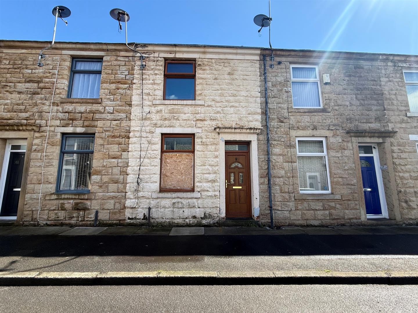 2 bed house - terraced on Milton Street, Oswaldtwistle