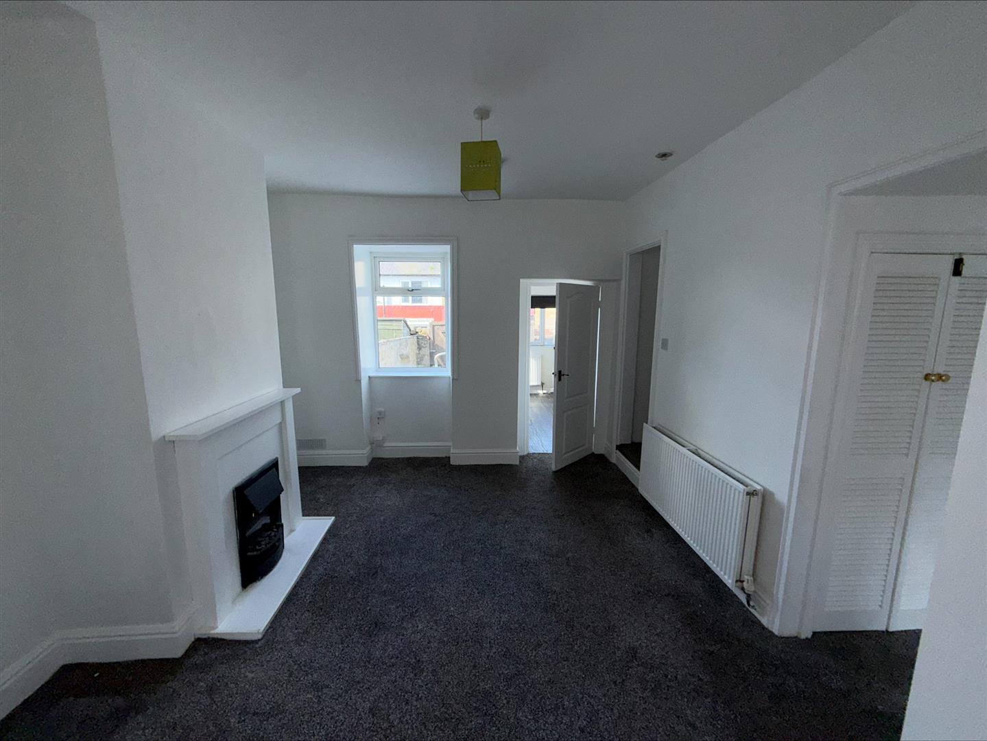 House, photo 3