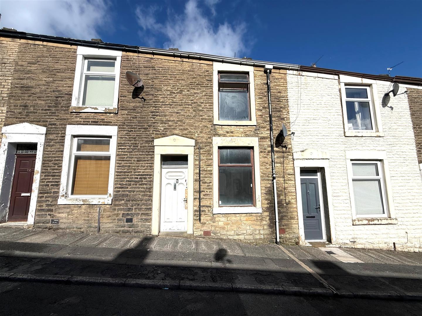2 bed house, 10 George StreetGreat HarwoodLancashire