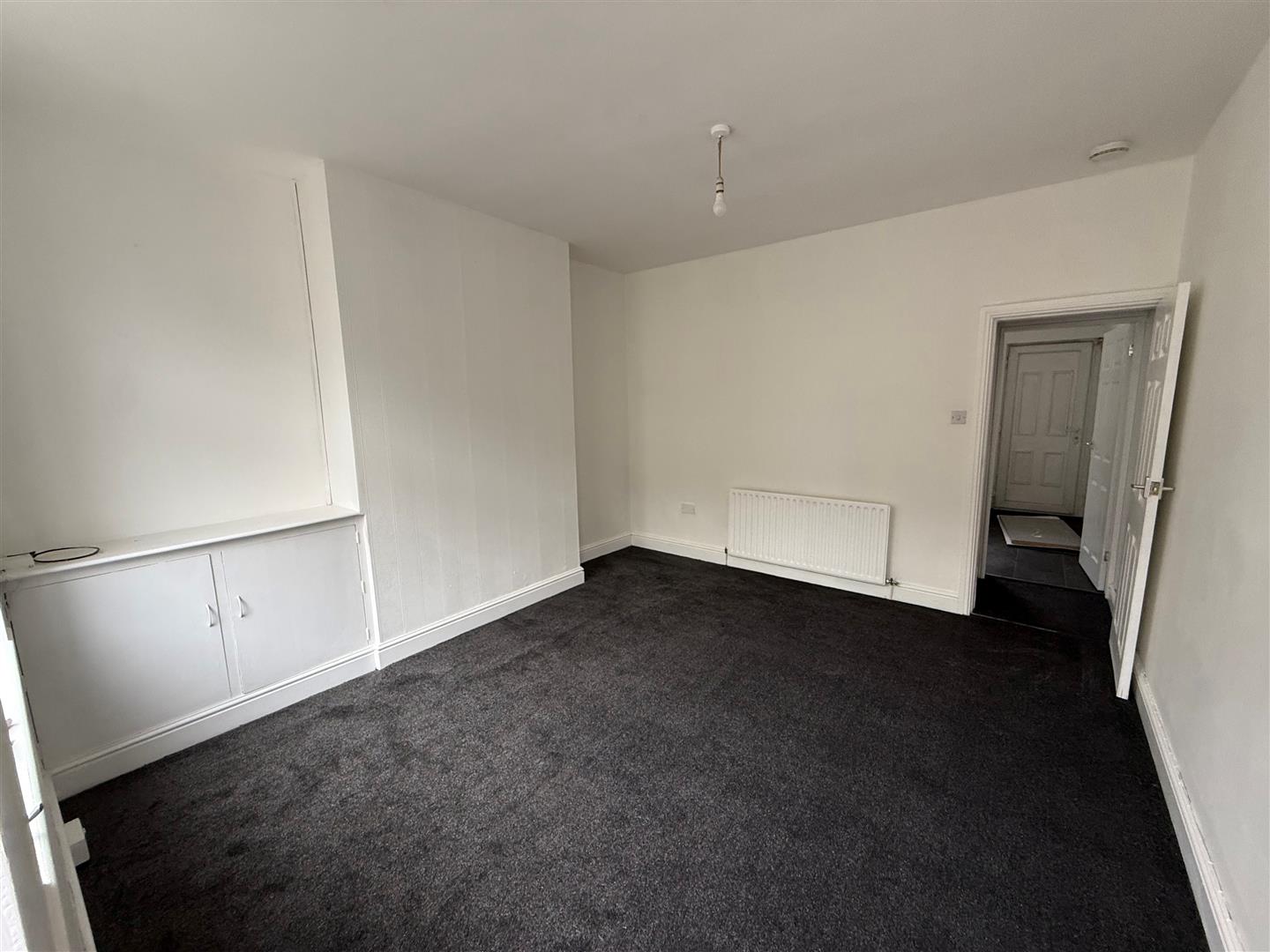 2 bed house, photo 3