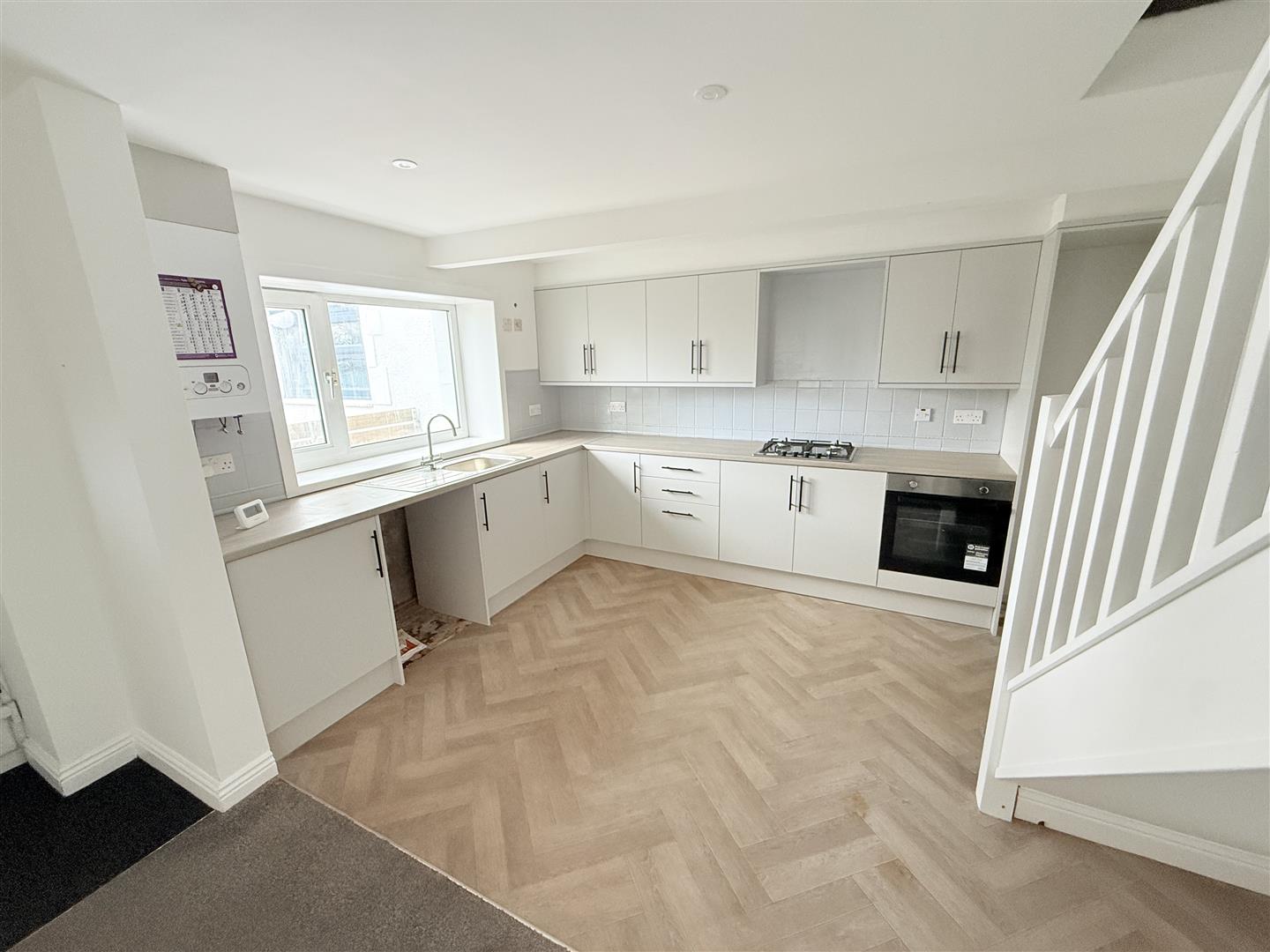 3 bed house, photo 2
