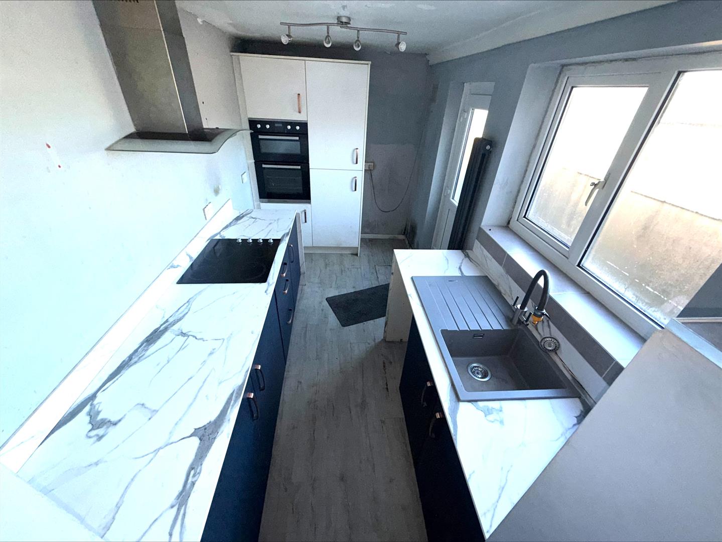 2 bed house, photo 2
